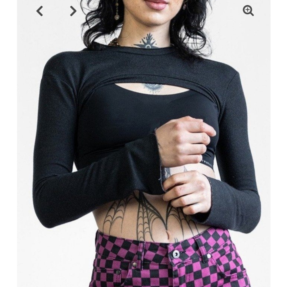 NWOT Sold Out Noctex Shrug